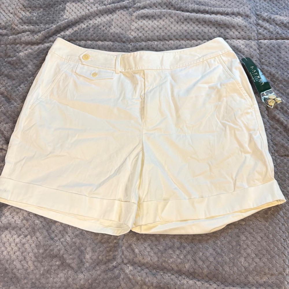 Lauren Ralph Lauren Petite White Cuffed Cotton Blend Shorts NWT Size 14P - Picture 2 of 9